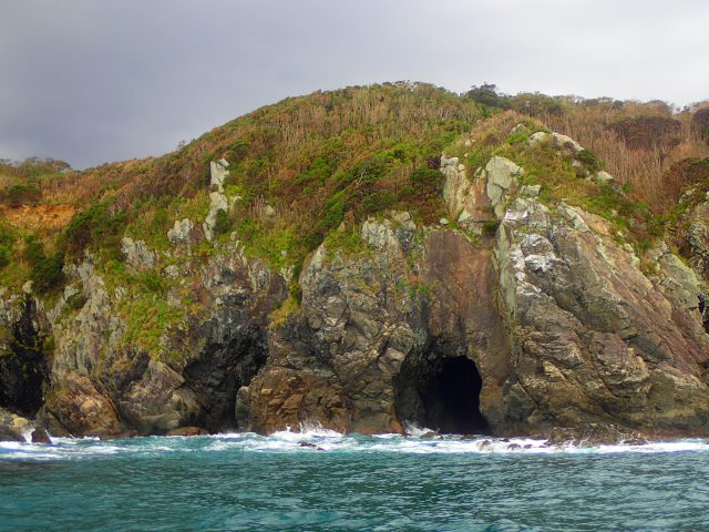 洞窟　海サップ　東海岸